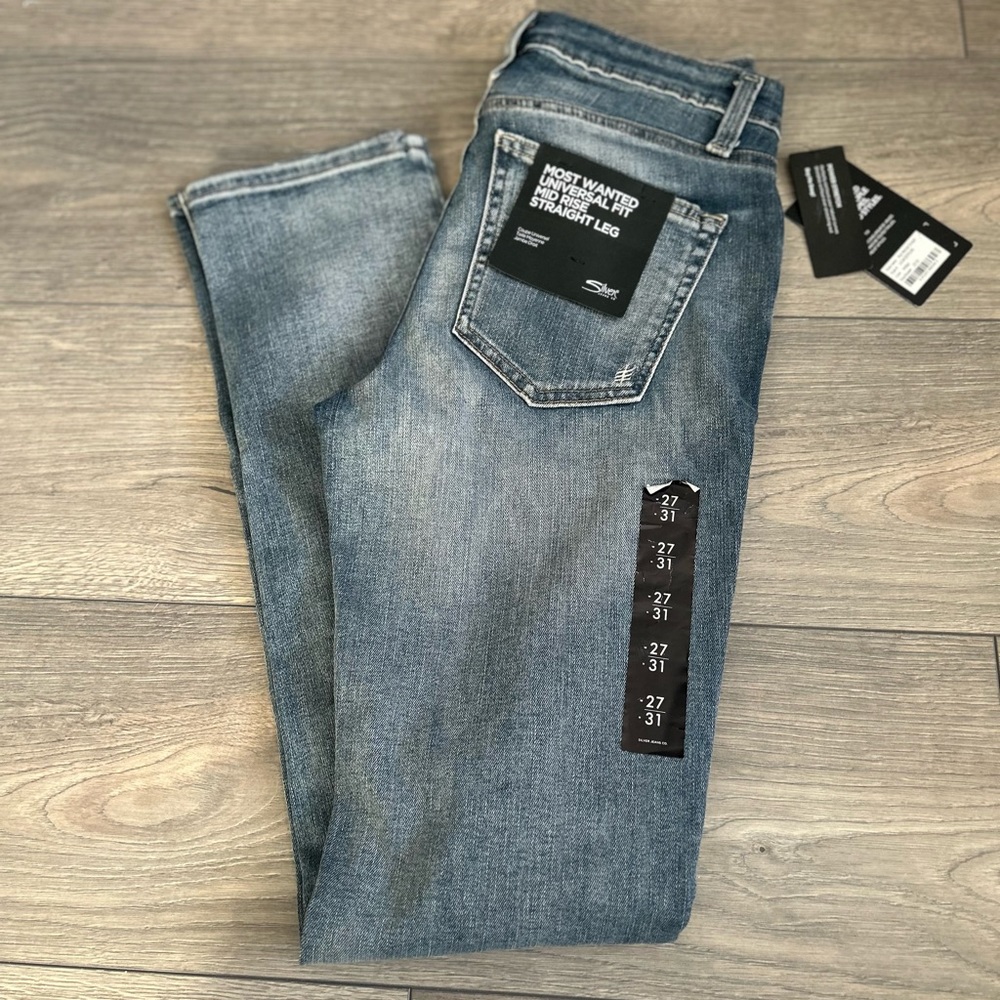 Women’s Silver Jeans, Size 27, Straight Leg **NWT**